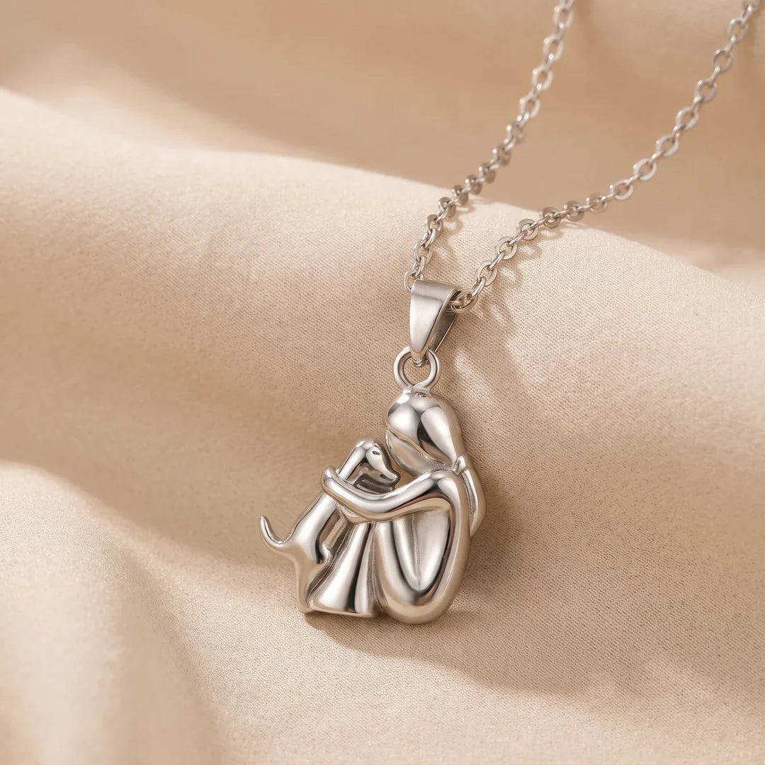 Collana dell’abbraccio eterno