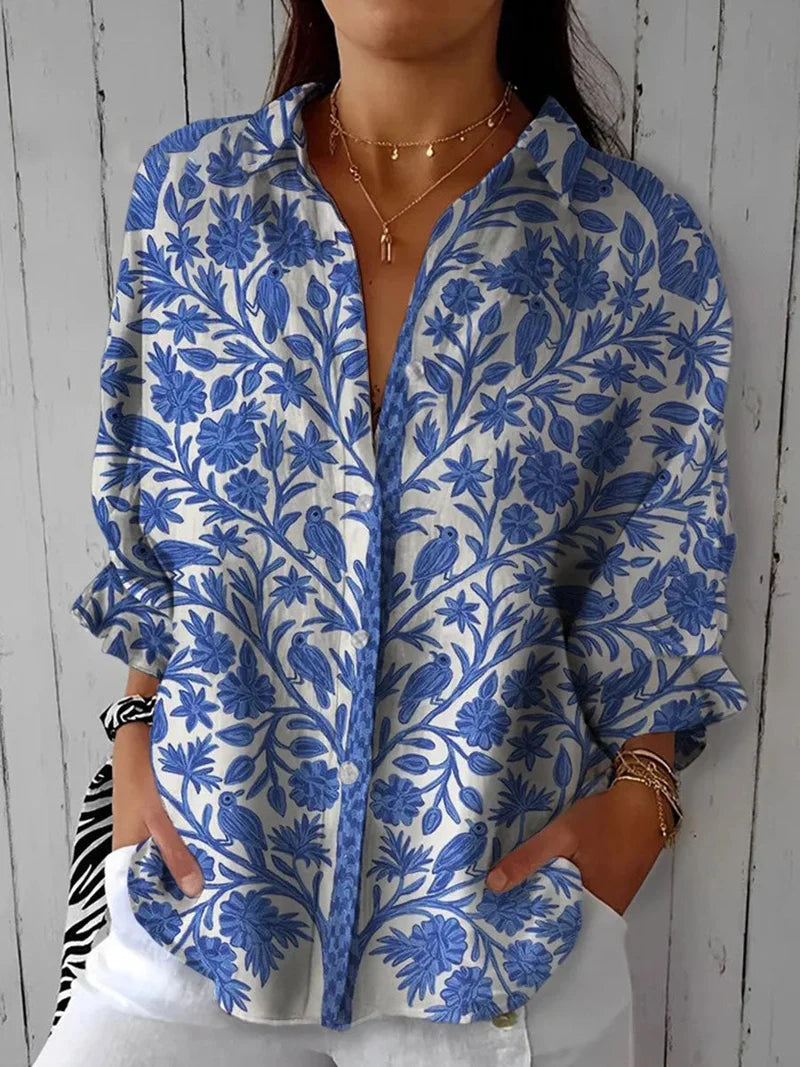 Frederikke – Blusa Blue Garden