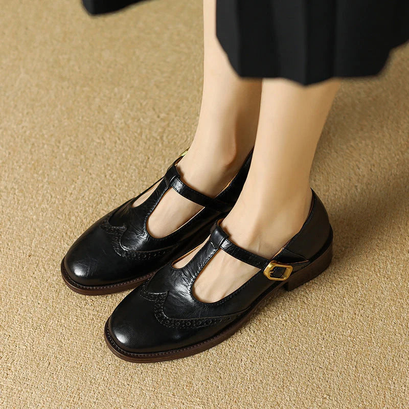 Emma – Scarpe Classiche da Donna con Cinturino